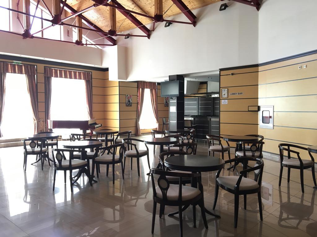 Semiramida Gardens Apartment Samokov Luaran gambar