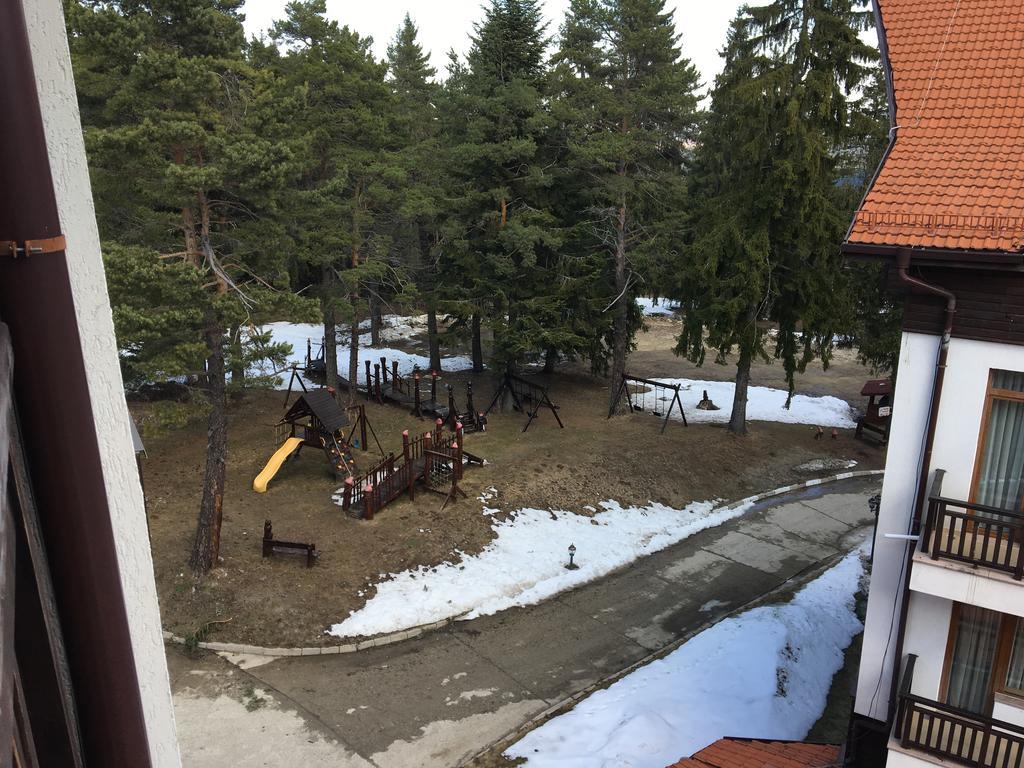 Semiramida Gardens Apartment Samokov Luaran gambar